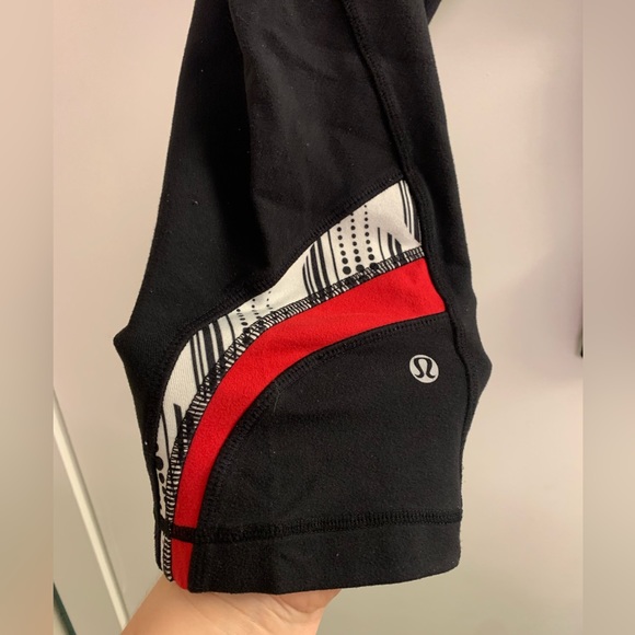 Lululemon Crops - Picture 4 of 4